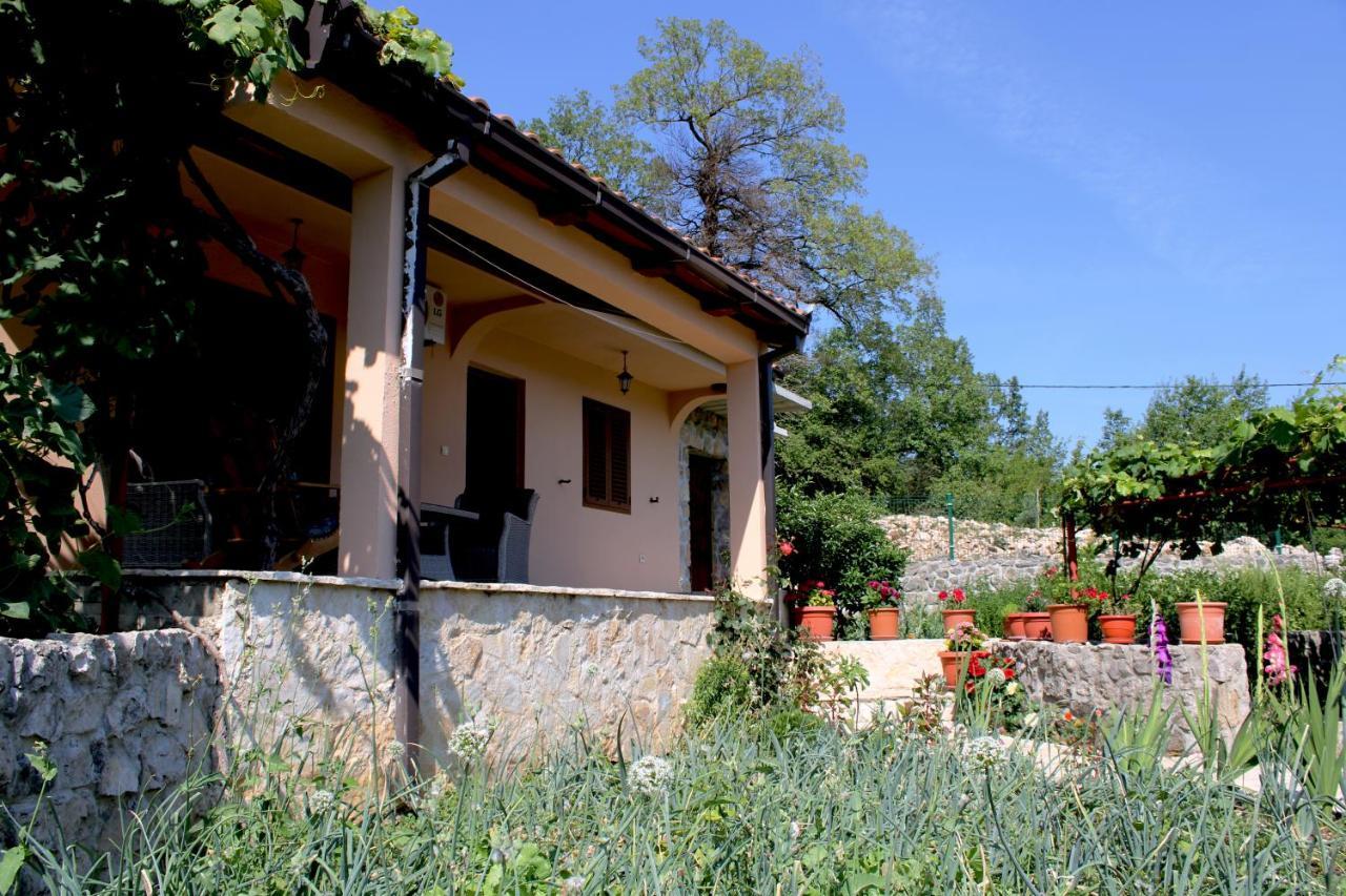Holiday Home Gazevic Virpazar Extérieur photo