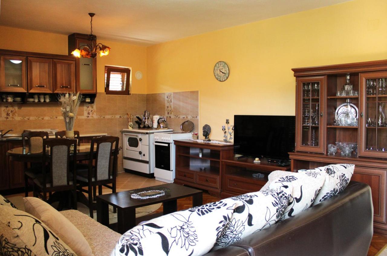 Holiday Home Gazevic Virpazar Extérieur photo